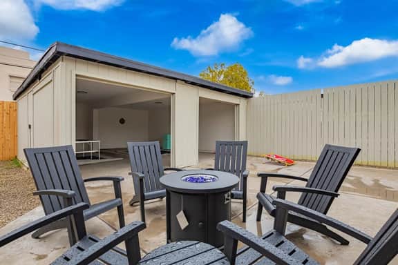 Soorya Main House Central 3BD 2BA - Image 5
